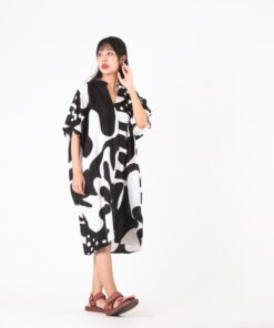 Alternative view of (Pre-order) Short Dress with Collar Cotton Silk Hand Paint Free Size